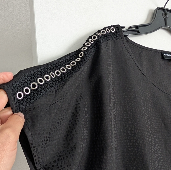 Karl Lagerfeld Black Top - Picture 2 of 5